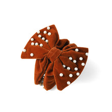 Load image into Gallery viewer, Nollia Thick Velvet Hair Claw Clip with Pearls