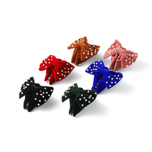 Load image into Gallery viewer, Nollia Thick Velvet Hair Claw Clip with Pearls