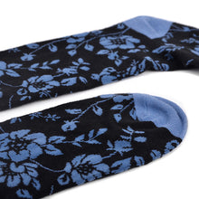 Load image into Gallery viewer, Parquet Men’s Blue Floral Pattern Novelty Crew Socks – Black & Blue