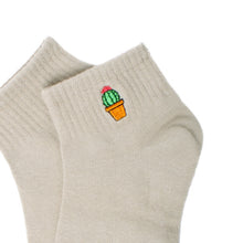 Load image into Gallery viewer, Nollia Women's Low Cut Cactus Embroidery Ribbed Socks