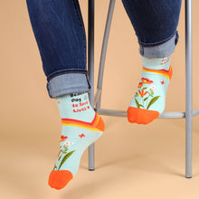 Load image into Gallery viewer, Parquet Health Care Heroes – Save Lives Ultra Premium Socks (Unisex, 2 Colors)
