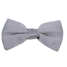 Load image into Gallery viewer, Umo Lorenzo Men's 2.5" Poly Satin Clip-On Bow Tie – 38 Color Options