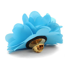 Load image into Gallery viewer, Umo Lorenzo 12-Piece Solid Color Tie, Hanky & Lapel Pin Box Set