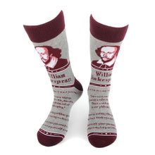 Load image into Gallery viewer, Parquet Men’s William Shakespeare Quote Novelty Crew Socks – Gray & Burgundy