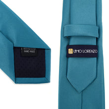 Load image into Gallery viewer, Umo Lorenzo Poly Satin Solid 2.75" Slim Tie