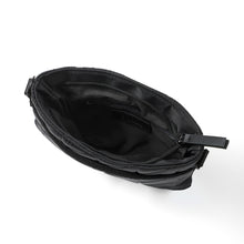 Load image into Gallery viewer, Ladies Commuter Crossbody Bag