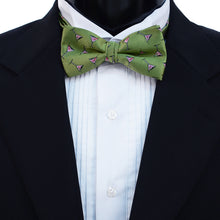 Load image into Gallery viewer, Men's Martini Glass Pattern Banded Bow Tie