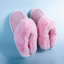 Load image into Gallery viewer, Women’s Faux Fur Indoor Slippers – Cozy Slip-On House Shoes