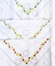 Load image into Gallery viewer, Women's Fancy Cotton Handkerchiefs 3 Piece Box Set