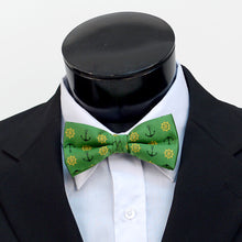Load image into Gallery viewer, Men's Green Anchor Banded Bow Tie