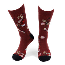 Load image into Gallery viewer, Parquet Men’s Floral Pattern Novelty Crew Socks – Burgundy