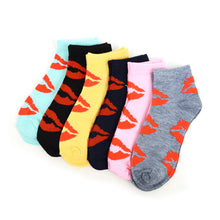 Load image into Gallery viewer, Women's Sock - Kisses Pattern Low Cut - Assorted 6 Pack
