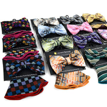 Load image into Gallery viewer, Laurant Bennet Checkered Pattern Banded Bow Tie &amp; Matching Hanky Pocket Round Set
