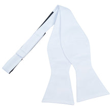 Load image into Gallery viewer, Umo Lorenzo Micro Woven Solid Freestyle Bow Tie – Self-Tie Design
