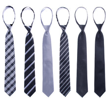Load image into Gallery viewer, Umo Lorenzo 6-Piece Classic Patterned Zipper Pre-Tied Necktie Set
