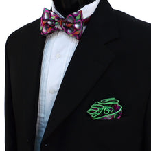 Load image into Gallery viewer, Laurant Bennet Circle Pattern Banded Bow Tie &amp; Matching Hanky Pocket Round Set
