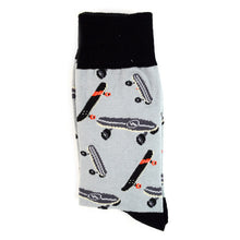 Load image into Gallery viewer, Parquet Men’s Skateboard Pattern Novelty Crew Socks – White &amp; Black
