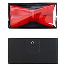 Load image into Gallery viewer, Parquet Men's Boxed Velvet Banded Bow Tie – Black, Red, or Navy
