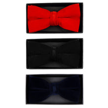 Load image into Gallery viewer, Parquet Men's Boxed Velvet Banded Bow Tie – Black, Red, or Navy
