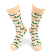 Load image into Gallery viewer, Men's Alligator Novelty Socks

