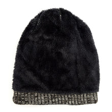 Load image into Gallery viewer, Slouchy Oversized Baggy Winter Beanie Hat
