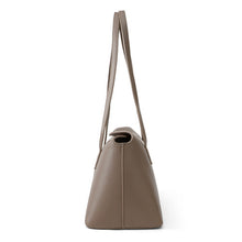 Load image into Gallery viewer, Hudson Shoulder Bag
