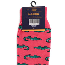 Load image into Gallery viewer, Men's Alligator Novelty Socks
